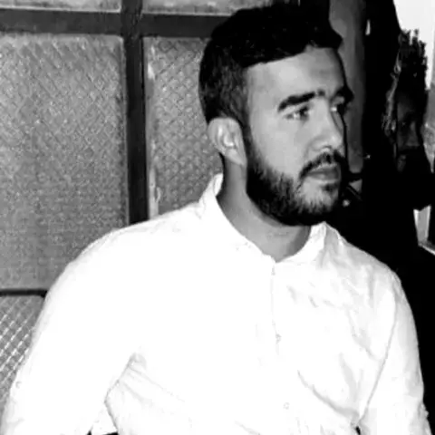 يوسف ناصري — المحتوى الإعلاني